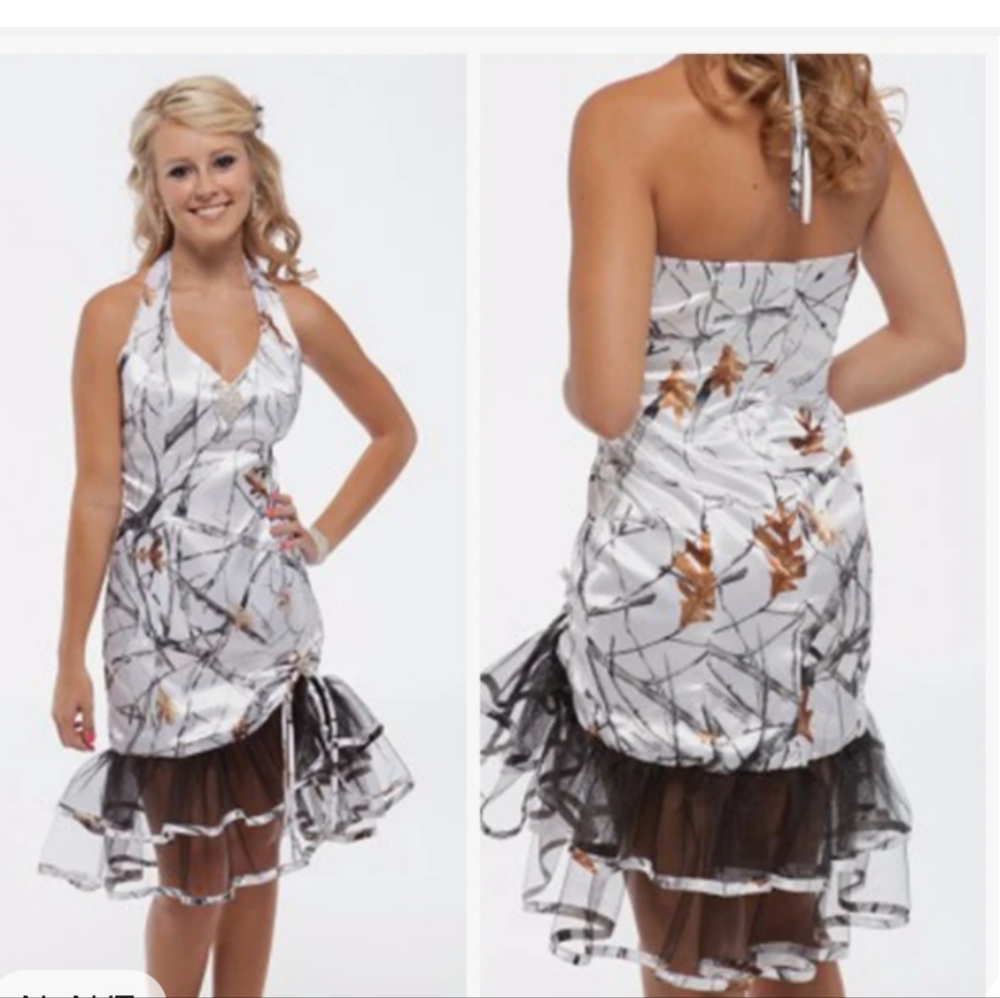 Sexy Halter Camo Snowfall Sheath Short Bridesmaids Dresses Camouflage Short Mini